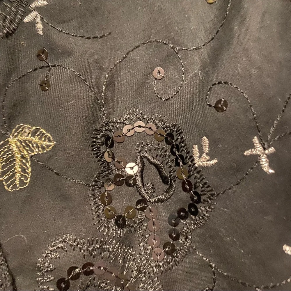 Heart Soul black  embroidery cotton skirt. Size L